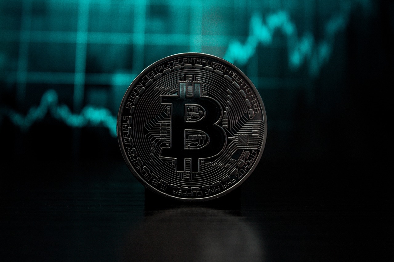 Meme币RFC逆势市值破一亿美元！KOL分享交易该币种的心路历程