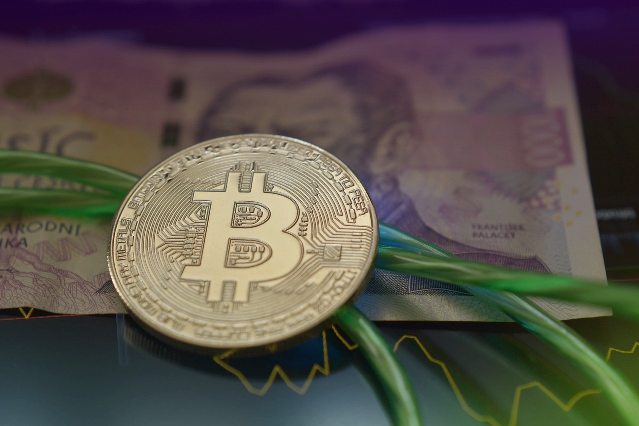 公链Solayer推出USDC结算的金融卡！刷卡有机会获得代币Layer
