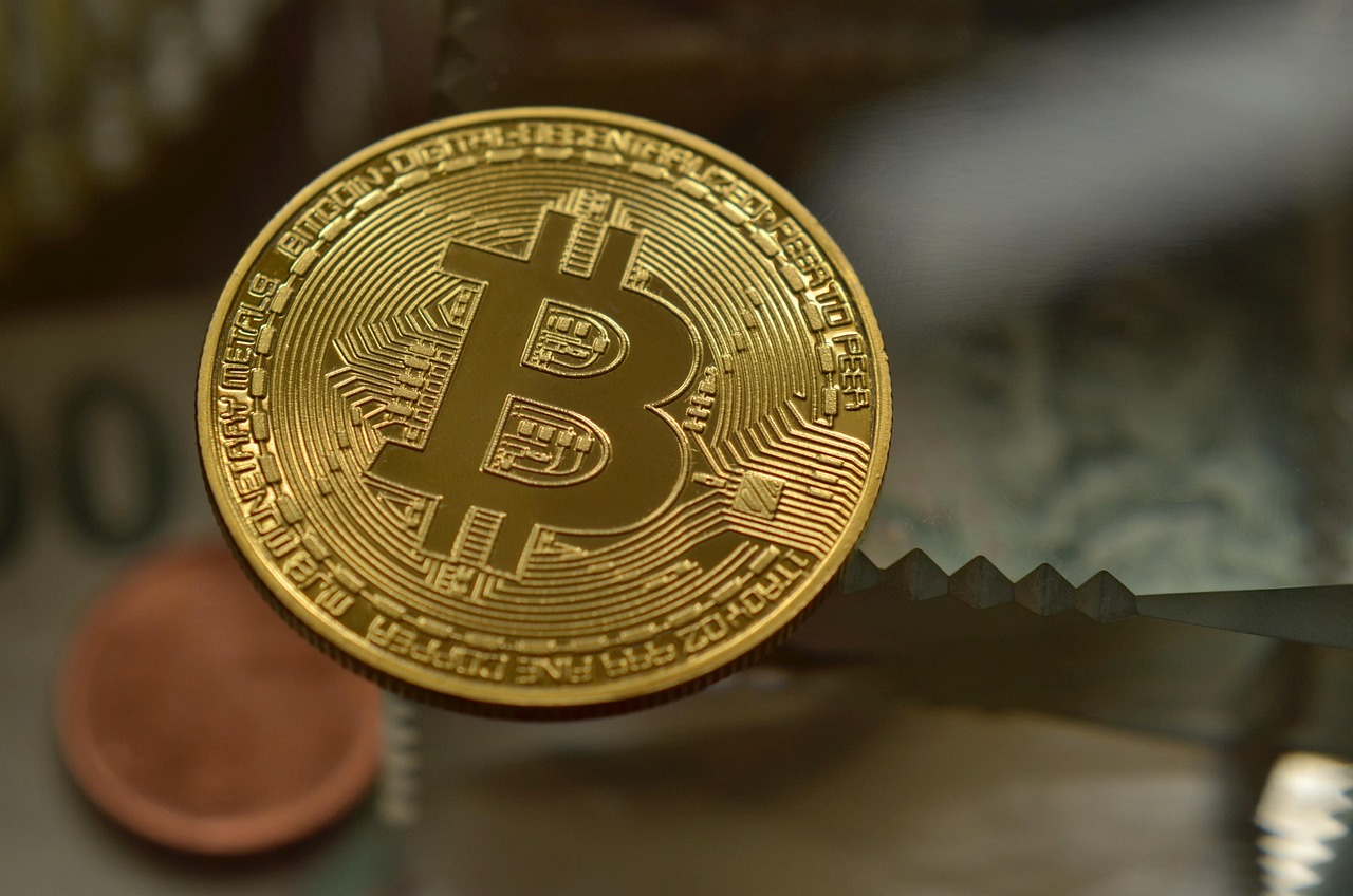 公链Solayer推出USDC结算的金融卡！刷卡有机会获得代币Layer